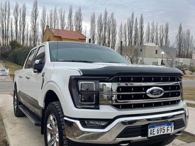 Ford F150 lariat fin 2021 modelo nuevo 92.000km ruedas nuevas bf goodrich