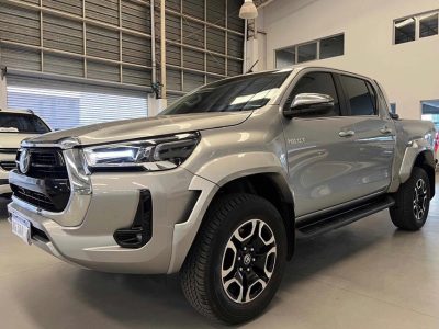 Toyota Hilux Srx 4x4 Trocha Ancha 2023 5.000km